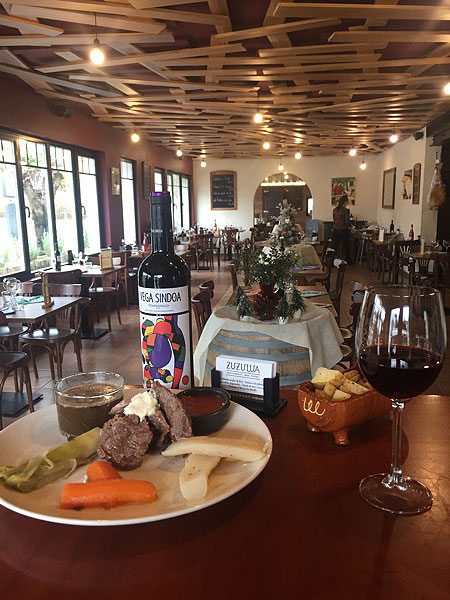 ZUZULUA - Restaurant • Bar • Tapas